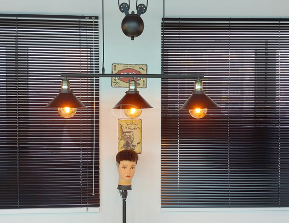 Горизонтальные жалюзи на пластиковые окна