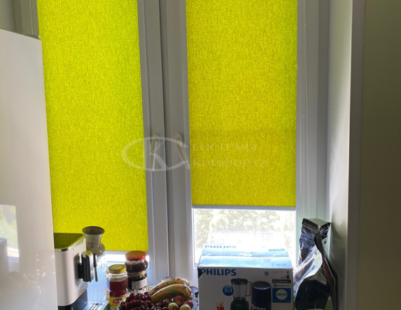 Рулонные шторы на кухню