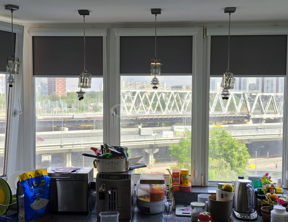 Портфолио Рулонные шторы без сверления